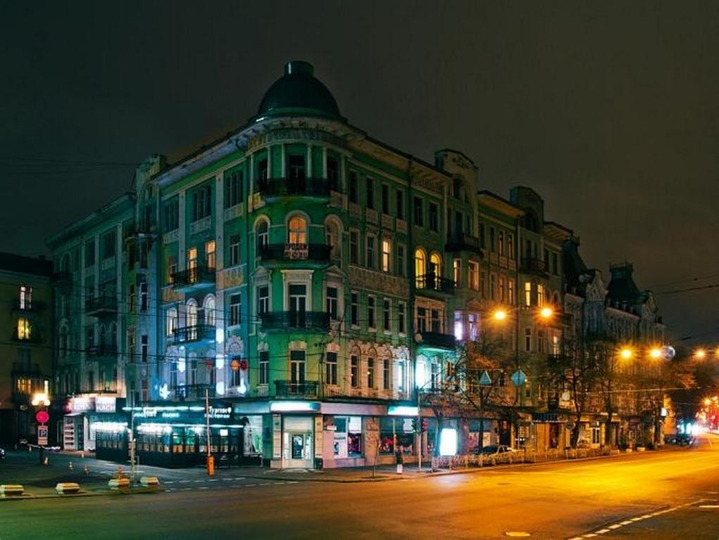 Maison Blanche Kyiv City Center Hotel Exterior photo